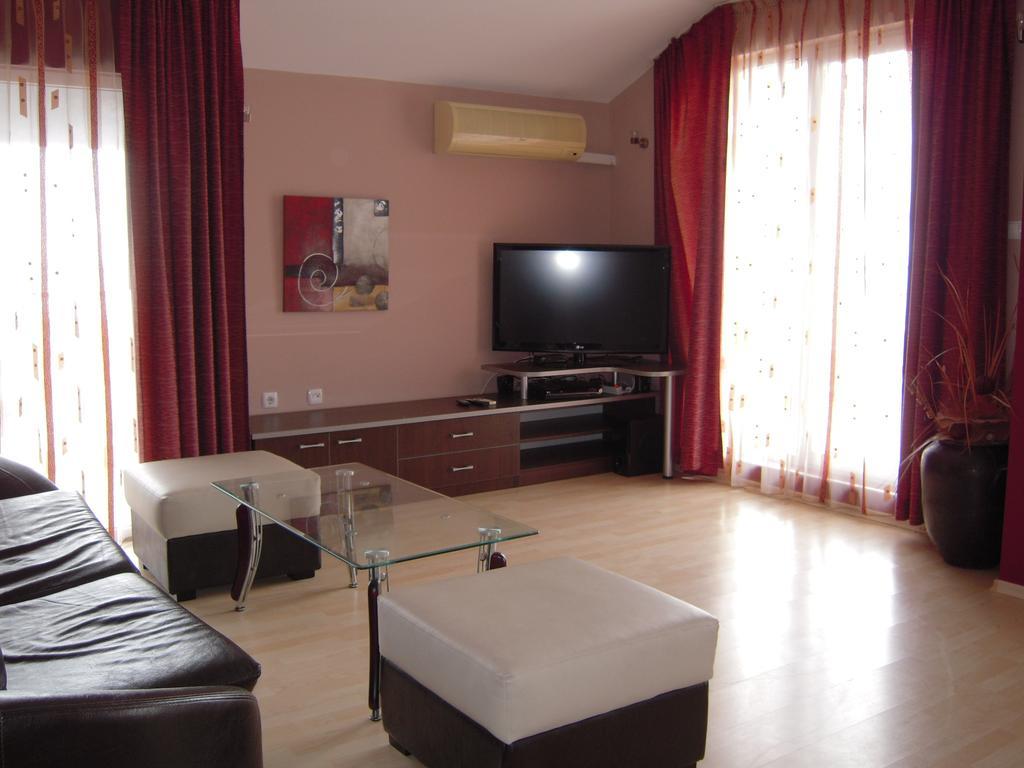 Bona Dea Club Hotel Sveti Vlas Room photo