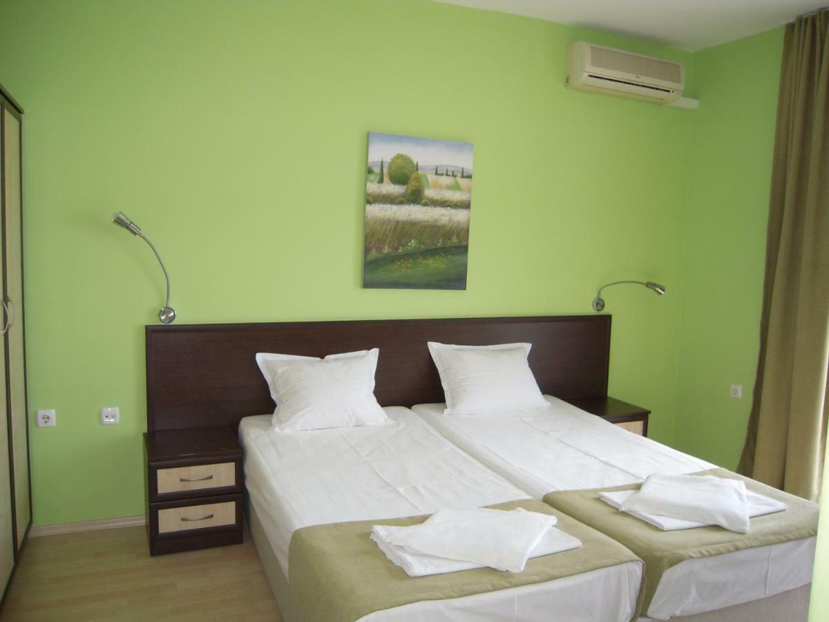 Bona Dea Club Hotel Sveti Vlas Exterior photo
